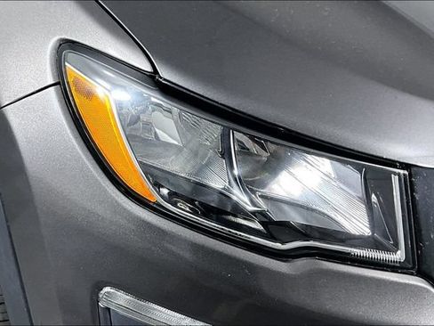 Used 2020 Jeep Compass Trailhawk AWD/4WD image 29