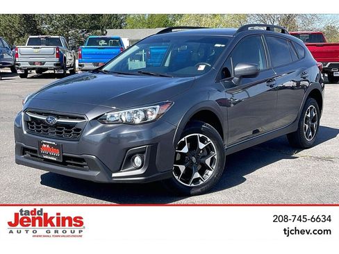Used 2020 Subaru Crosstrek 2.0i Premium w/ Moonroof Package 1 AWD/4WD image 1
