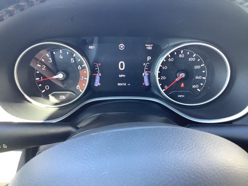 Used 2019 Jeep Compass Limited AWD/4WD image 13