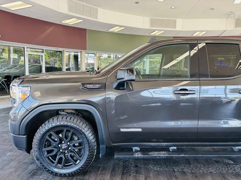 Used 2021 GMC Sierra 1500 Elevation AWD/4WD image 18