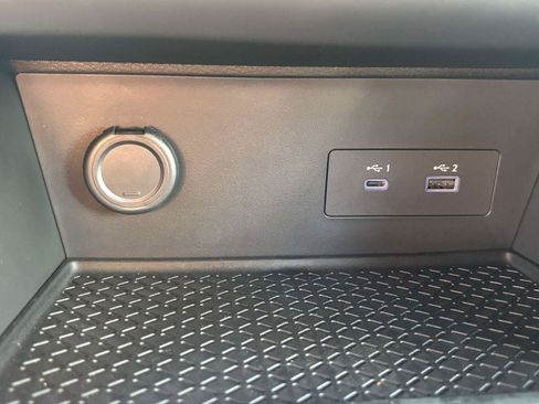 New 2025 Nissan Pathfinder SV w/ SV Premium Package image 20