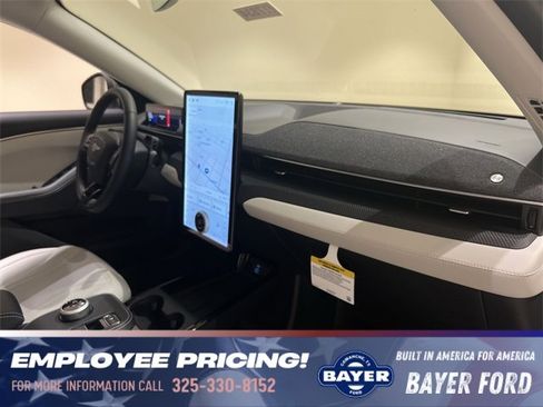 Used 2024 Ford Mustang Mach-E Premium image 26