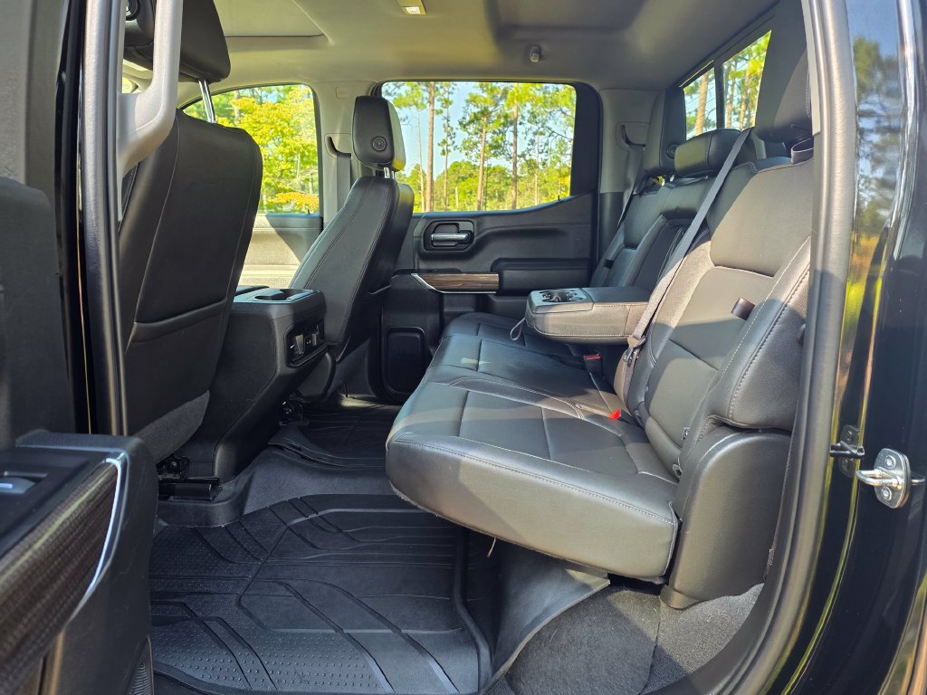 Used 2021 Chevrolet Silverado 1500 LT Trail Boss w/ Convenience Package II AWD/4WD image 16
