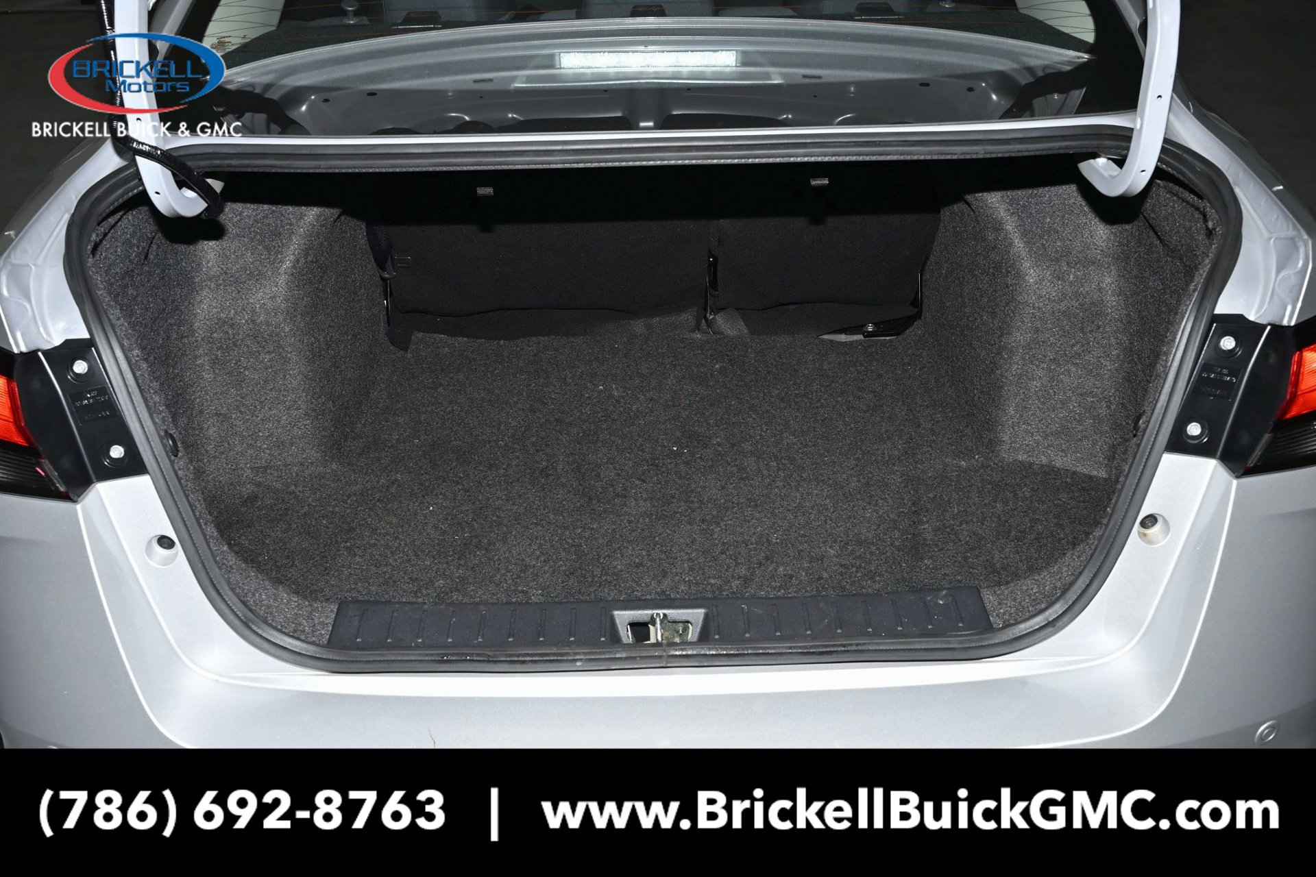 Used 2024 Nissan Versa S w/ S Plus Package FWD image 14