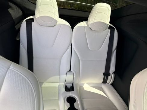Used 2022 Tesla Model X AWD/4WD image 12