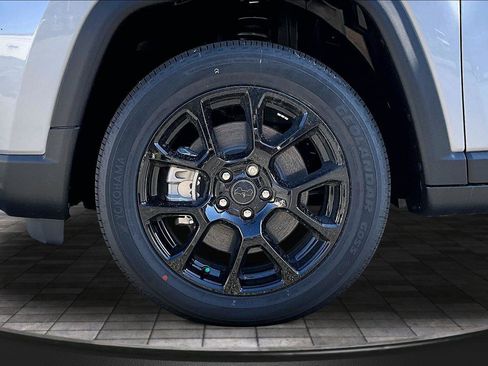 New 2026 Jeep Compass Latitude AWD/4WD image 11