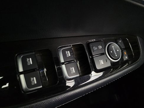 Used 2019 Kia Sorento FWD V6 image 27
