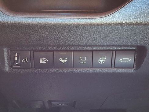 Used 2019 Toyota RAV4 Limited w/ Advanced Technology Package image 13