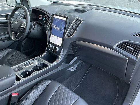 Used 2024 Ford Edge Titanium w/ Equipment Group 301A image 20