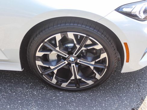 Used 2026 BMW 330i Sedan w/ Convenience Package RWD image 9