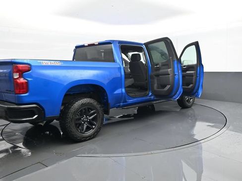 Used 2024 Chevrolet Silverado 1500 Custom Trail Boss w/ LPO, Dark Essentials Package AWD/4WD image 27