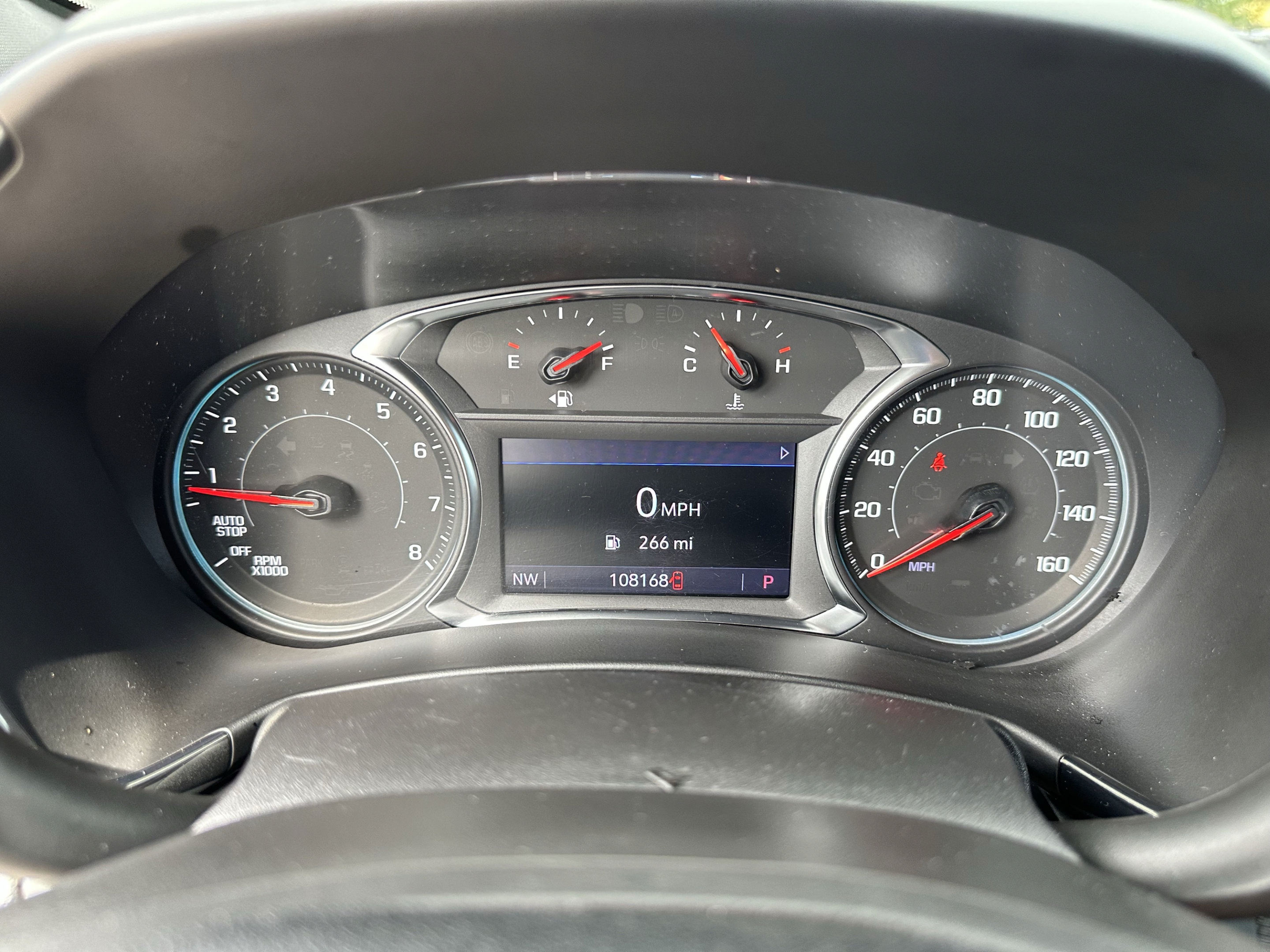 Used 2023 Chevrolet Equinox RS w/ RS Leather Package FWD image 34