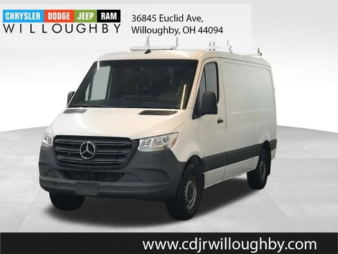 Used 2021 Mercedes-Benz Sprinter 144 Cargo image 1