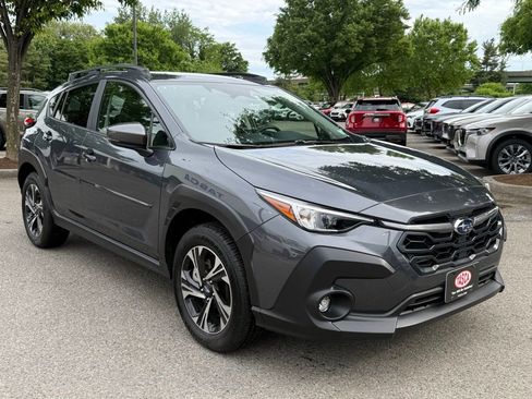 Used 2025 Subaru Crosstrek 2.0i Premium AWD/4WD image 4
