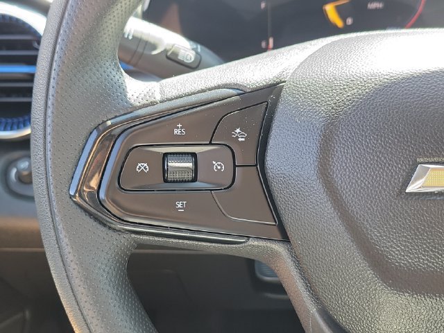 Used 2024 Chevrolet Trax LT FWD image 7