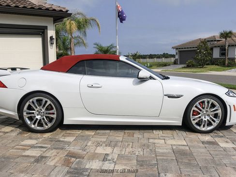 Used 2013 Jaguar XKR R-S RWD image 18