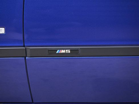 Used 2002 BMW M5 RWD image 36