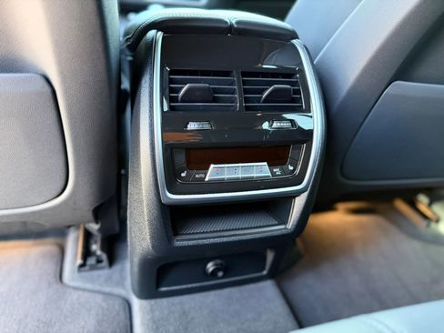 Used 2023 BMW X5 sDrive40i w/ M Sport Package RWD image 21