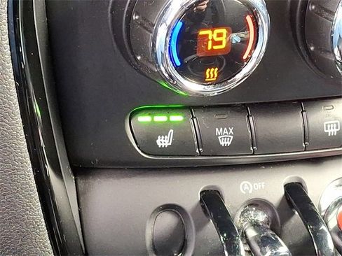 Certified 2023 MINI Cooper Clubman S w/ Signature Upholstery Package image 25