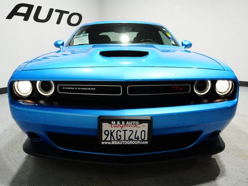Used 2023 Dodge Challenger R/T image 2