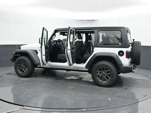 Used 2025 Jeep Wrangler Unlimited Sport AWD/4WD image 52