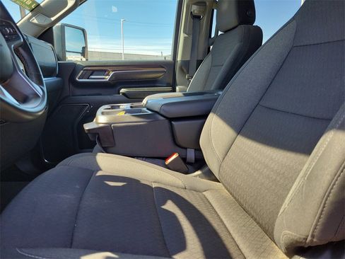 Used 2024 Chevrolet Silverado 3500 LT w/ Safety Package image 23