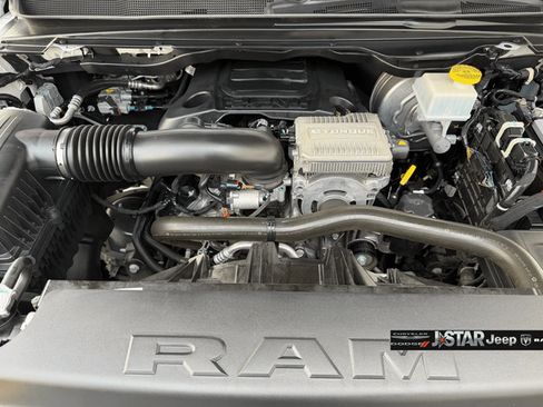 Used 2023 RAM 1500 Laramie RWD image 29