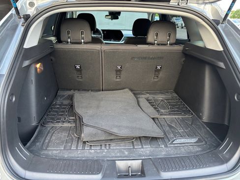 Used 2024 Chevrolet Trax LS image 16