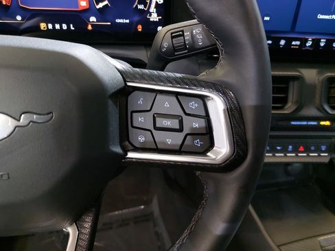 Used 2025 Ford Mustang Coupe RWD image 19