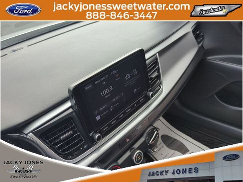 Used 2021 Kia Rio LX image 18