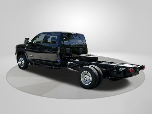 New 2025 RAM 3500 Big Horn image 5