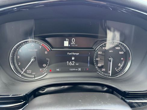 Used 2025 Cadillac XT6 Premium Luxury image 27