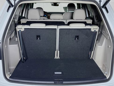 New 2025 Volkswagen Atlas SE image 20