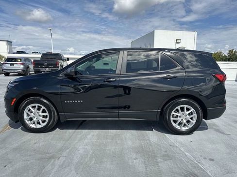 Certified 2024 Chevrolet Equinox LS w/ LS Convenience Package image 18