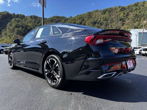 Used 2023 Kia K5 GT-Line image 3