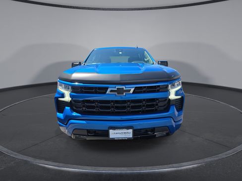 Used 2022 Chevrolet Silverado 1500 RST AWD/4WD image 16