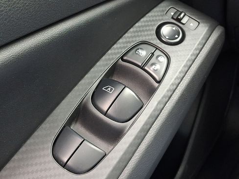 Used 2024 Nissan Altima 2.5 SV FWD image 26
