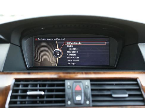 Used 2010 BMW 528i xDrive Sedan w/ Premium Pkg image 33