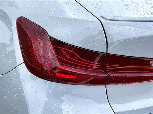 Used 2025 BMW M340i RWD image 29