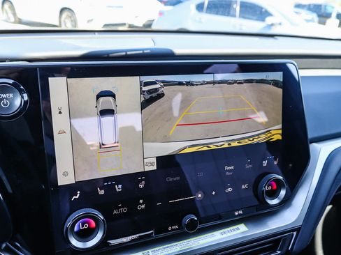 New 2026 Lexus TX 500h AWD image 24