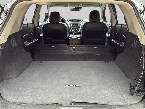 Used 2022 Nissan Murano SV image 9