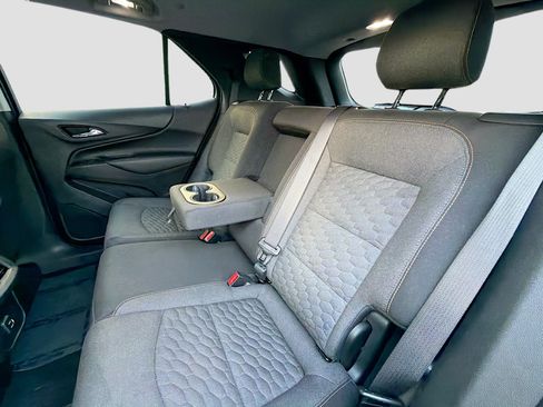 Used 2021 Chevrolet Equinox LT image 21