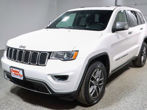 Used 2022 Jeep Grand Cherokee Limited AWD/4WD image 30