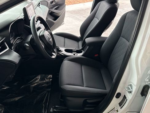 Used 2023 Toyota Corolla LE image 10