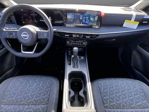 New 2026 Nissan Kicks SV FWD image 5