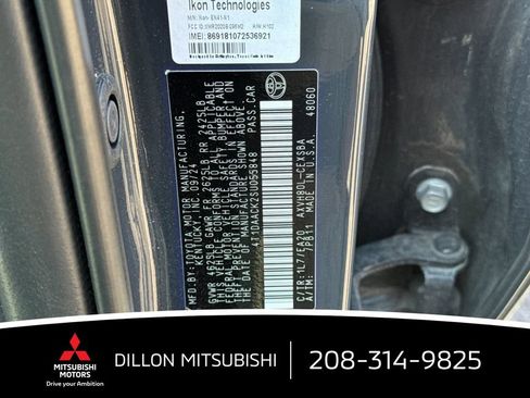 Used 2025 Toyota Camry SE FWD image 27