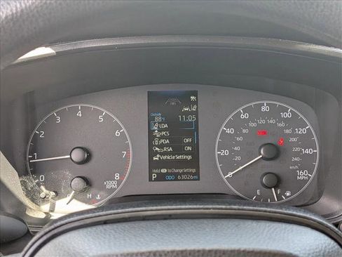 Used 2023 Toyota Corolla LE FWD image 13