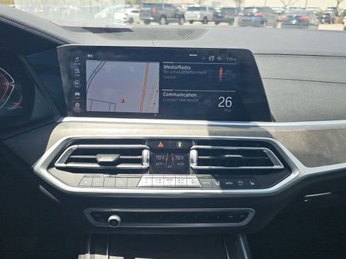 Used 2021 BMW X7 xDrive40i w/ Executive Package AWD/4WD image 9