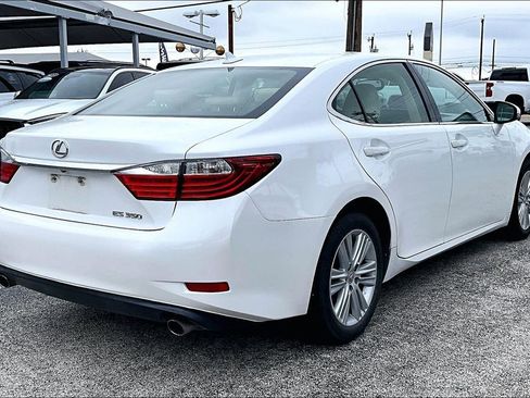Used 2013 Lexus ES 350 w/ Premium Pkg FWD image 8