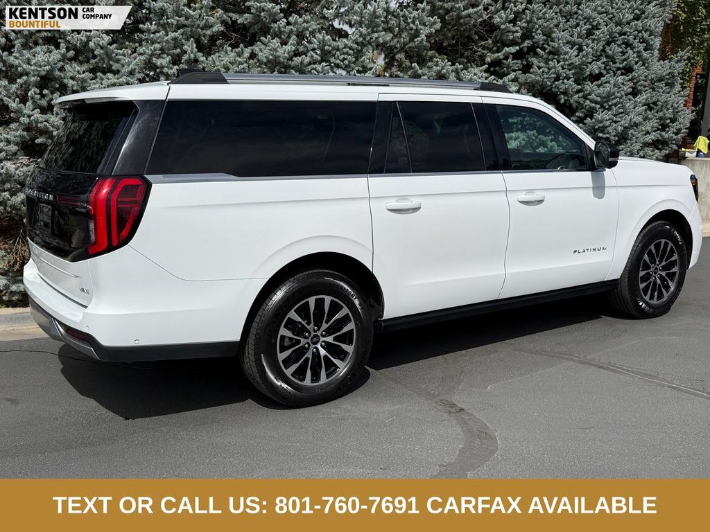 Used 2025 Ford Expedition Max Platinum AWD/4WD image 9